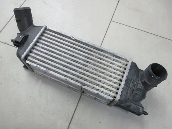 Citroen C5 04-08 407 1.6 2.0 HDi Intercooler image 4
