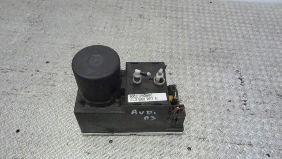 Pompe de verrouillage central OEM 8L0862257E Audi A3 image 2