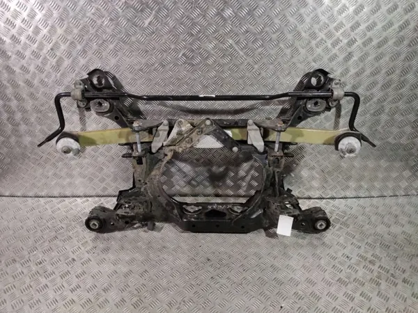 Volvo XC90 2016 Achter hulpframe OEM P31387165 image 2