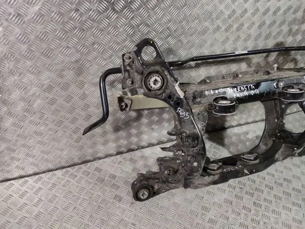 Volvo XC90 2016 Achter hulpframe OEM P31387165 image 4