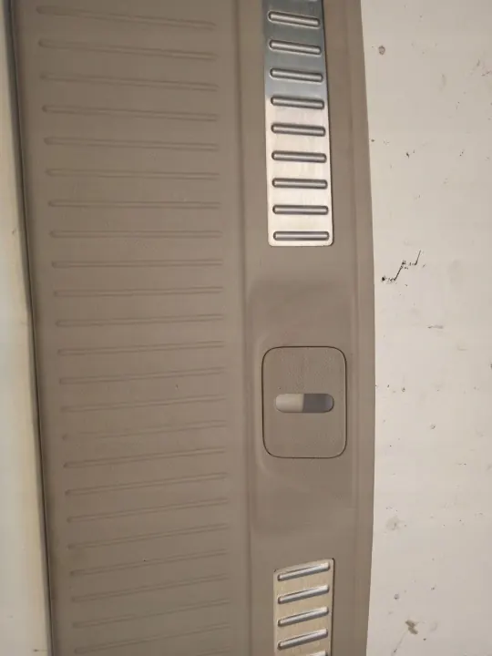 OEM 22886553 Achterklepactuator Cadillac Escalade 2018 image 4