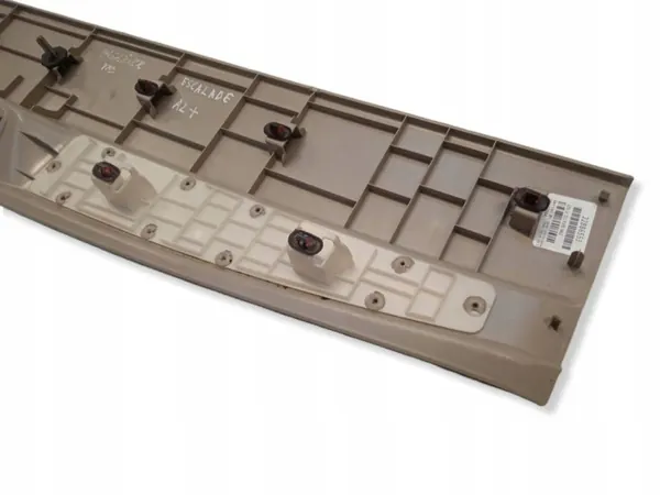 OEM 22886553 Achterklepactuator Cadillac Escalade 2018 image 9