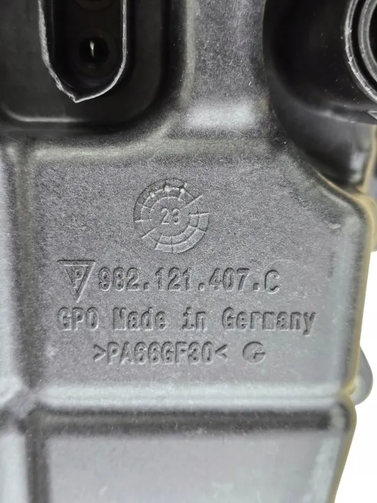 Porsche OE Uitzettank OEM 982121407C Gebruikt image 9