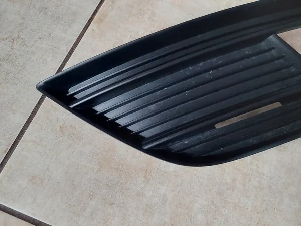 Rejilla de Parachoques Delantero - Izquierda - Audi A4 B8 - 12-15 - OEM 8K0 image 3