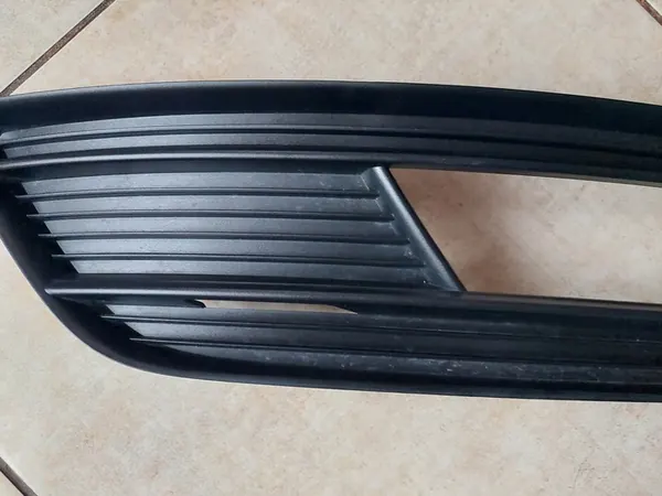 Rejilla de Parachoques Delantero - Izquierda - Audi A4 B8 - 12-15 - OEM 8K0 image 4