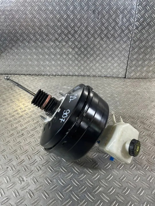 SPRINTER 907 18- Brake Servo Pump A9104310900 image 2