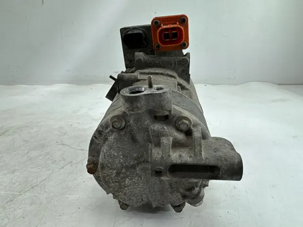 A/C Kompressori Audi A3 S3 8V 2015 image 2