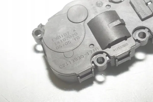 OEM 14102020 Actuador de compuerta para BMW X1 F48 2.0L image 6