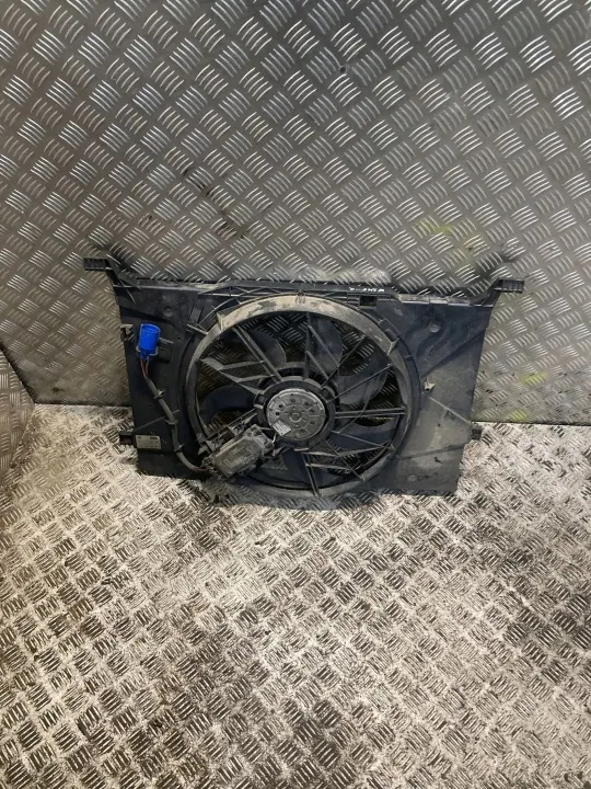 Mercedes-Benz A/C-koeler ventilator OEM 1695002693 image 2