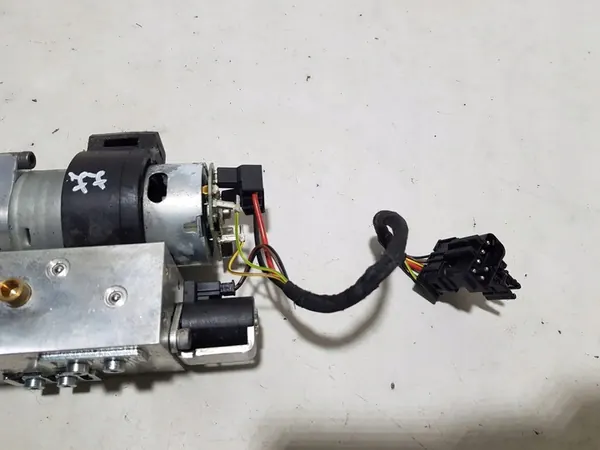 Pompe de toit Mercedes SLK R172 SLC W172 image 4