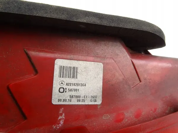 Linker Achterlicht LED A2218201364 Mercedes W221 Sedan image 9