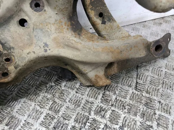 Subchassi dianteiro Toyota OEM AMD126931 para Corolla 2003 image 3