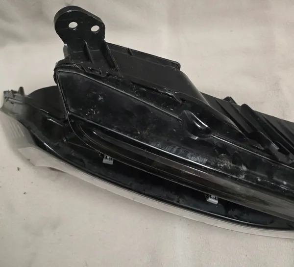 Farol Dianteiro Esquerdo OEM 266053460R para Renault Megane V image 3