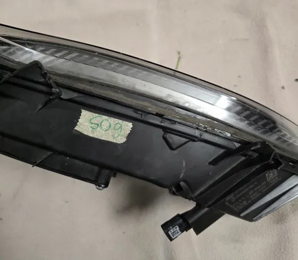 Farol Dianteiro Esquerdo OEM 266053460R para Renault Megane V image 6
