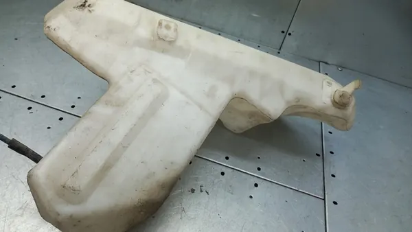 Pyyhkijännestepullon Mercedes Benz A W168 1.6B image 5