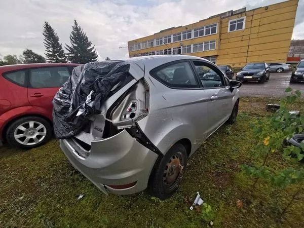 Motor de arranque Ford Fiesta 2012 1.4L 8v2111000ae image 7