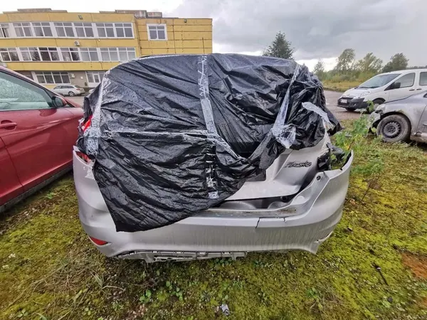 Motor de arranque Ford Fiesta 2012 1.4L 8v2111000ae image 8