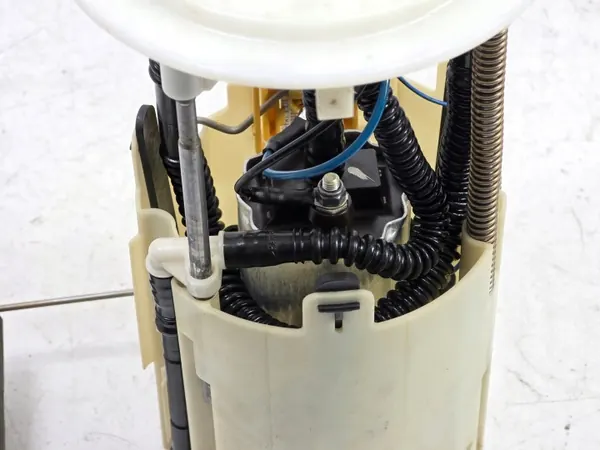 Bränslepump flytande sensor OEM A6394701594 image 5