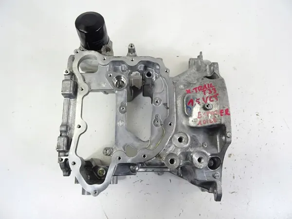 X-TRAIL T33 1.5 VCT EPOWER Oljetäckslock 111106UA0D image 4