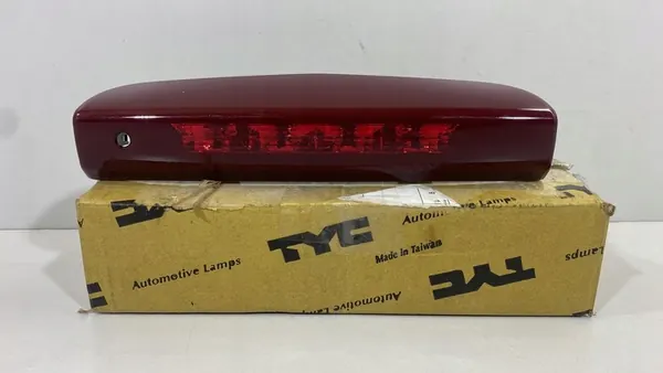 Lisäjarruvalo TYC 15-0397-00-2 image 9