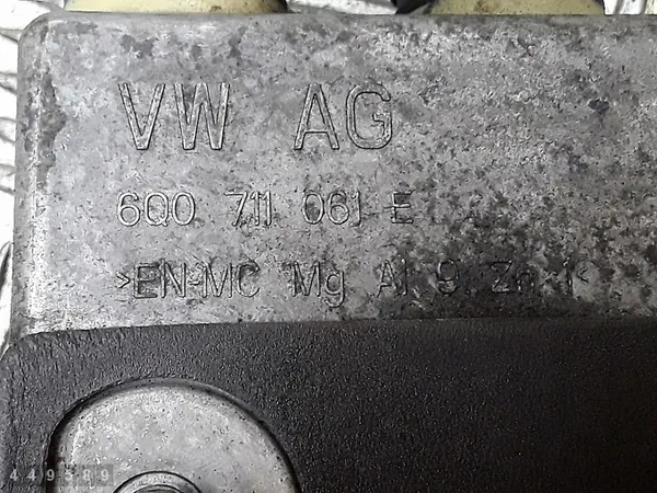 Vaihdekeppi Audi A1 2017 1000 bensiini 6c0711049f image 7