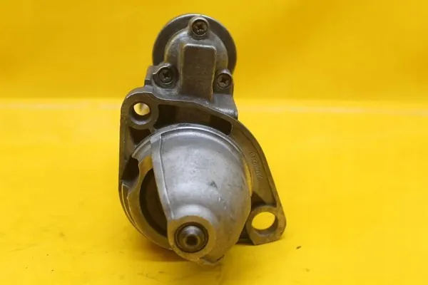 Motor de arranque Audi A8 S8 D2 4.2 077911023E image 7