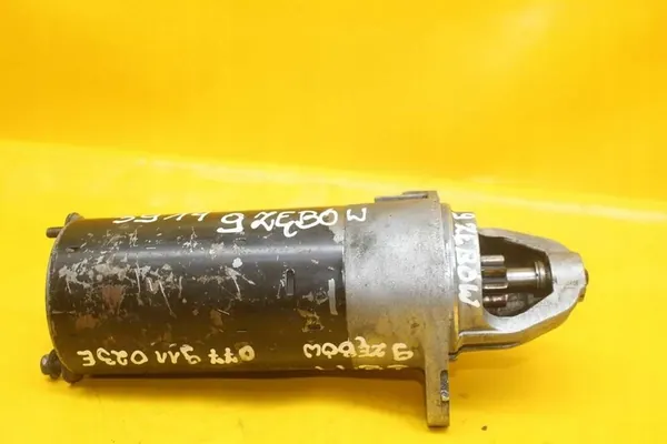 Motor de arranque Audi A8 S8 D2 4.2 077911023E image 9