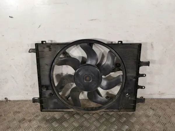 Infiniti Q50 Lüftergehäuse OEM FBZ14092 - Gebraucht image 2