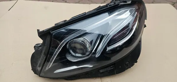 Mercedes E-Klasse 213 Linker Multibeam LED A213 image 2