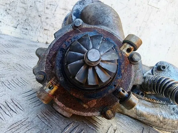 Turbo VW Passat B6 2.0L 110kW 06F145701E image 5