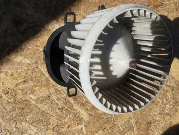 Motor de ventilador Porsche Cayenne 7P5 7P0820021F image 3