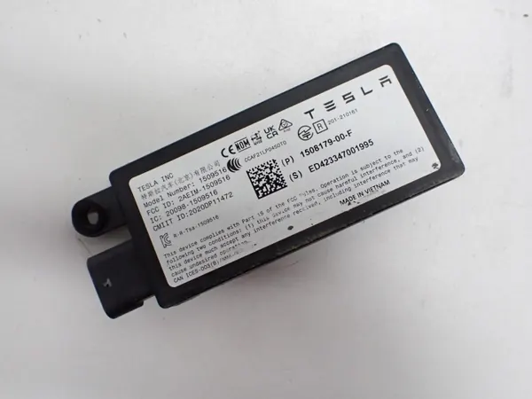 Tesla OEM 1508179-00-F Bluetooth-antennförstärkare image 2