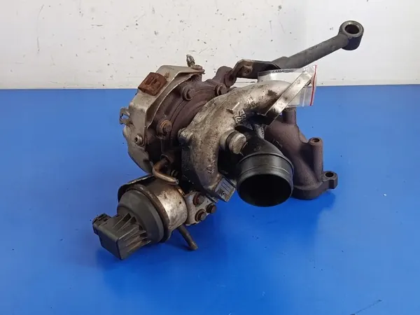 VW Passat B6 2.0TDI Turbo 03L253019M image 8