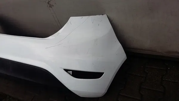 Parachoques trasero Ford OE 8A61-17906 image 2