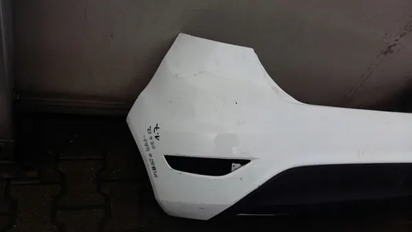 Parachoques trasero Ford OE 8A61-17906 image 5