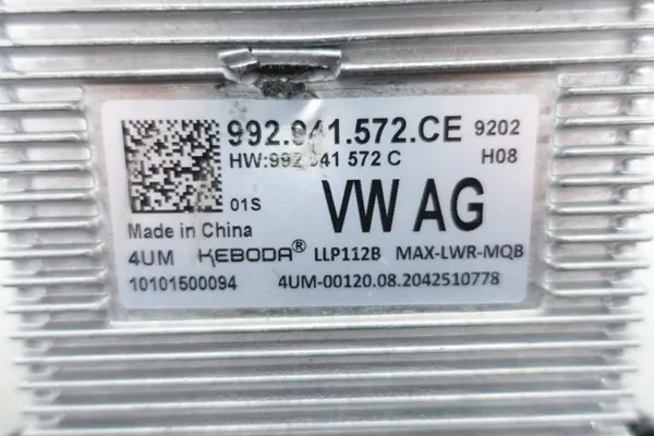 Pièce auto Volkswagen OE 992941572CE d'occasion image 4