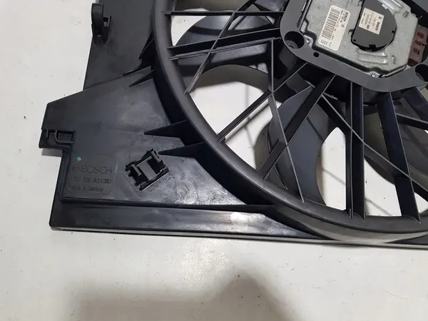 MERCEDES W211 CLS W219 3.2 3.0 CDI Koelventilator A2115000593 image 2