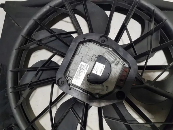 MERCEDES W211 CLS W219 3.2 3.0 CDI Koelventilator A2115000593 image 6