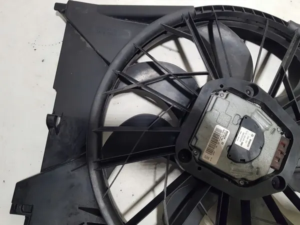 MERCEDES W211 CLS W219 3.2 3.0 CDI Koelventilator A2115000593 image 7