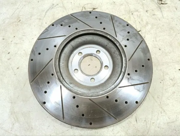 Jarrulevy etu Jaguar F-TYPE Coupe 2016 OEM 63120026L image 7