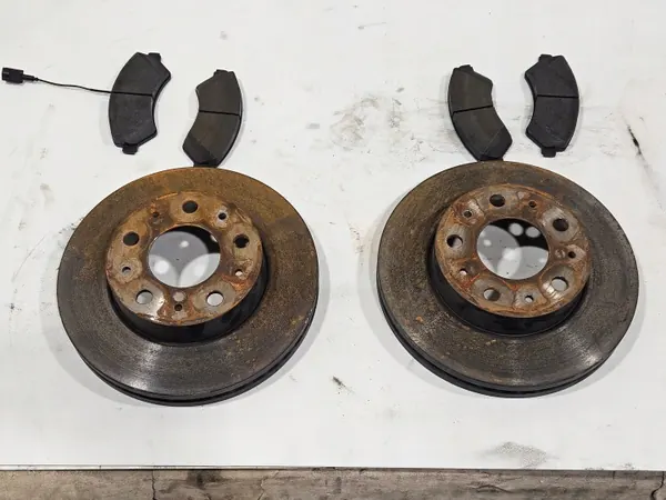 OEM Remschijven & Blokken Set - Vooras image 2