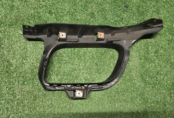 Capa de Grade de Escape Lado Direito Traseiro Porsche 911 992 image 2