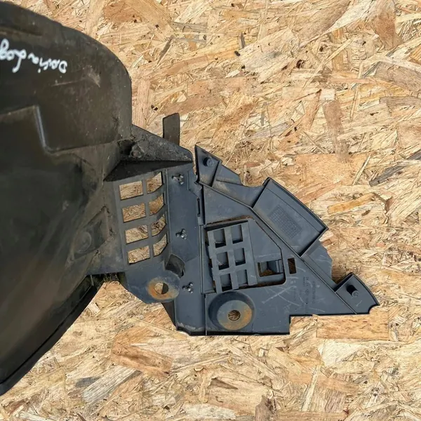 Dacia Sandero II Logan II Front Left Wheel Arch OE 638418129R image 10