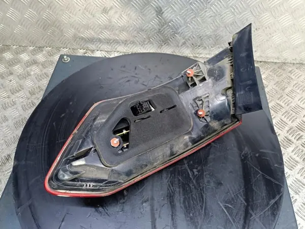 MERCEDES-BENZ E 200 W212 SEDAN LINKER ACHTERLICHT A2129066801 image 6