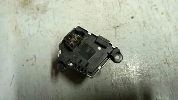 BMW Ilmastointiregulaattori 6920365 image 2