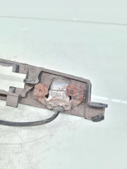 Moldura Câmera Hyundai IX35 OEM 873722S000 - Usado image 5