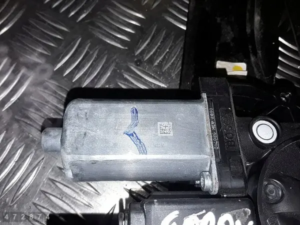 Régulateur de vitre Citroen C3 Aircross OEM 98820P1T20 image 4