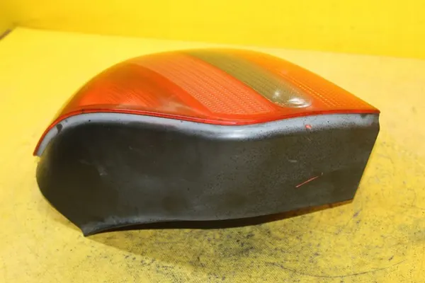 AUDI A3 8L Luz Trasera Derecha image 6