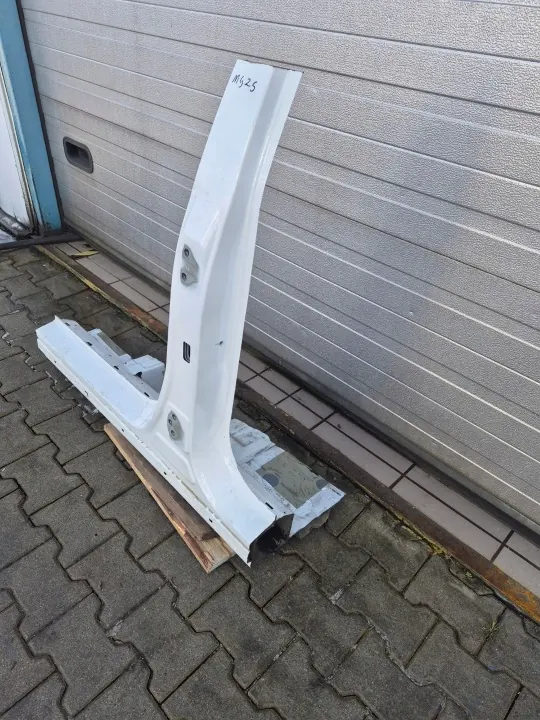MG ZS 19- Lift 2023 Vasen B-pilarin Peite OEM 5WSB image 5