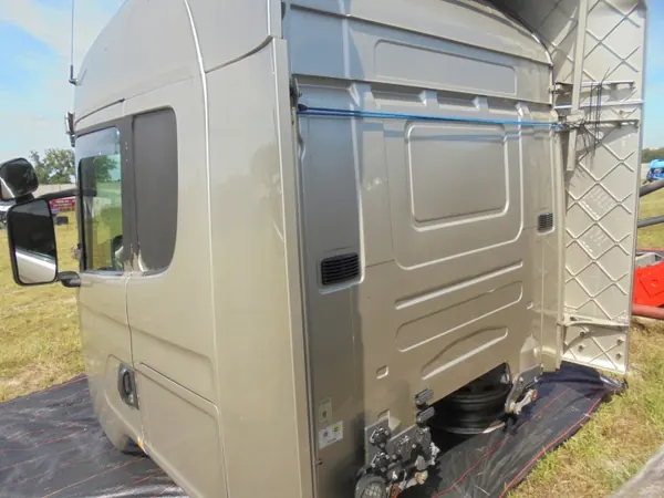 Cabine Scania Highline - Occasion OEM pour 2011+ image 3